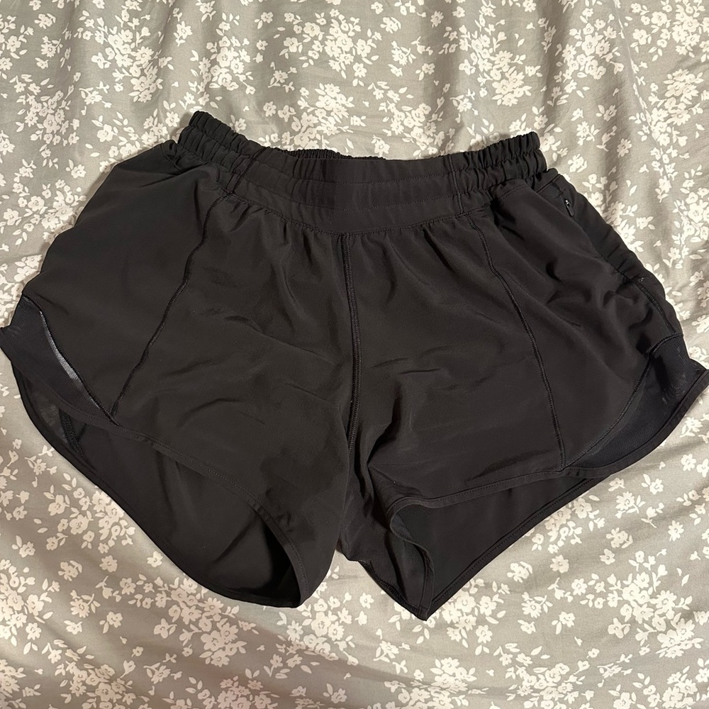 Black Lululemon Hotty Hot Shorts w/ tote bag